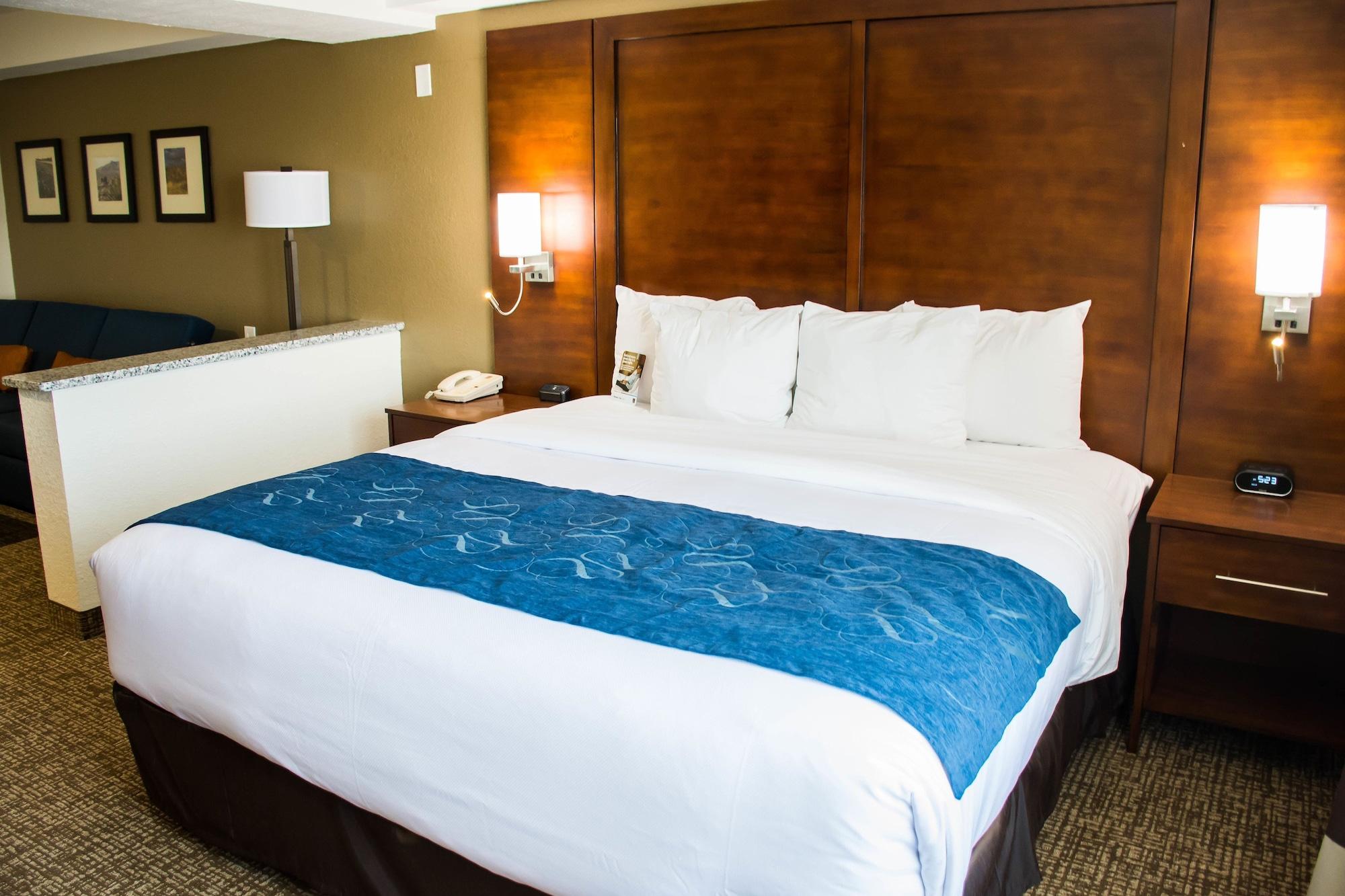 Comfort Suites El Paso Airport Екстериор снимка