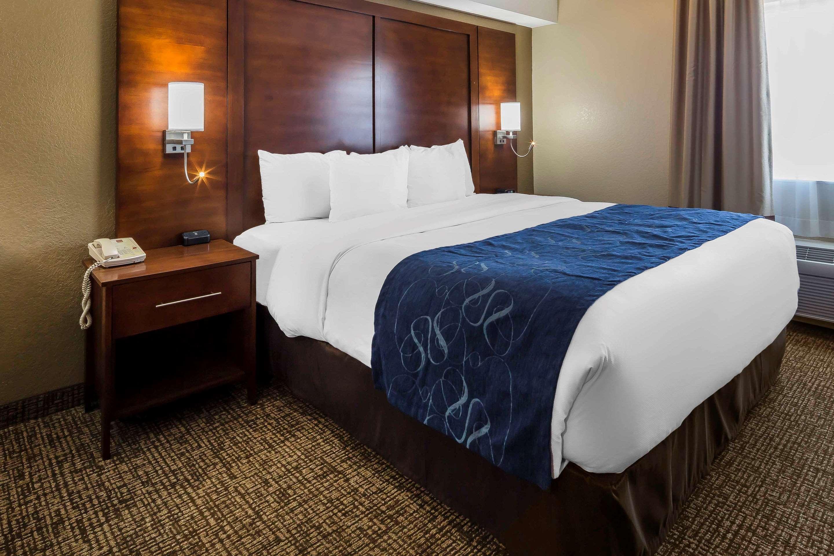 Comfort Suites El Paso Airport Екстериор снимка